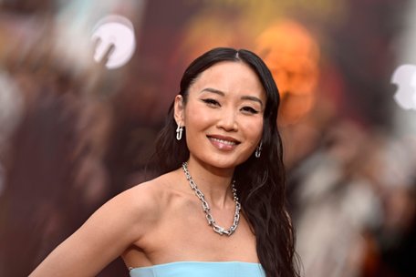 Li Born Vector Watch movies with Li Jun Li online on Kyivstar TV